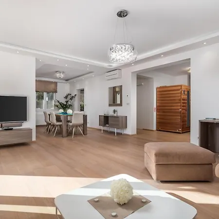 Design Apartman *
